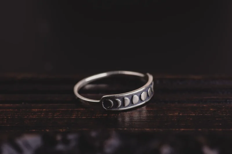 Moon Phases Sterling Silver Ring - Image 5