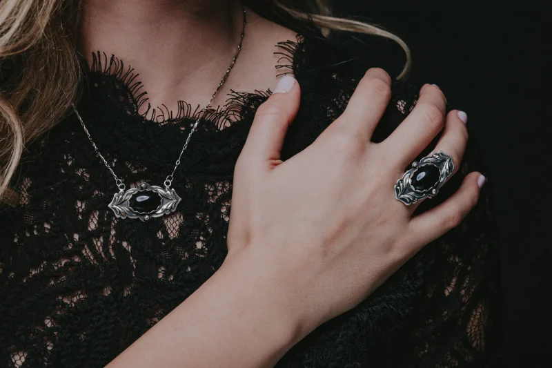 Black Onyx Sterling Silver Ring - Image 2