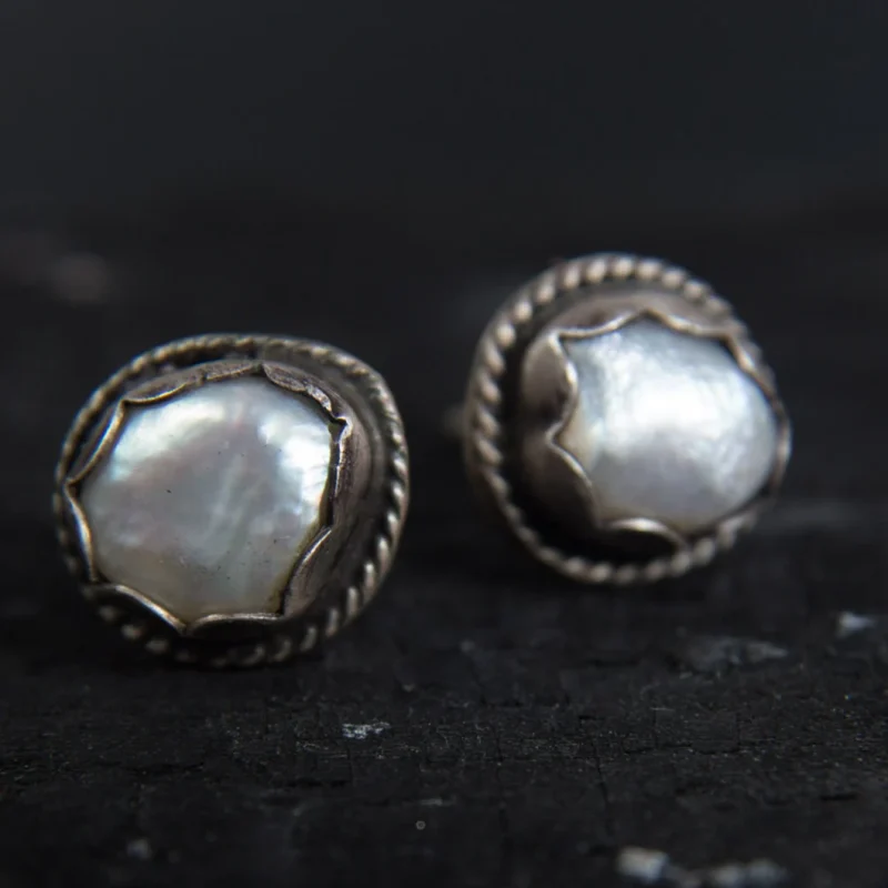 An image showing Pearl Sterling Silver Earrings, handcrafted by Marren Jewelry in Greece