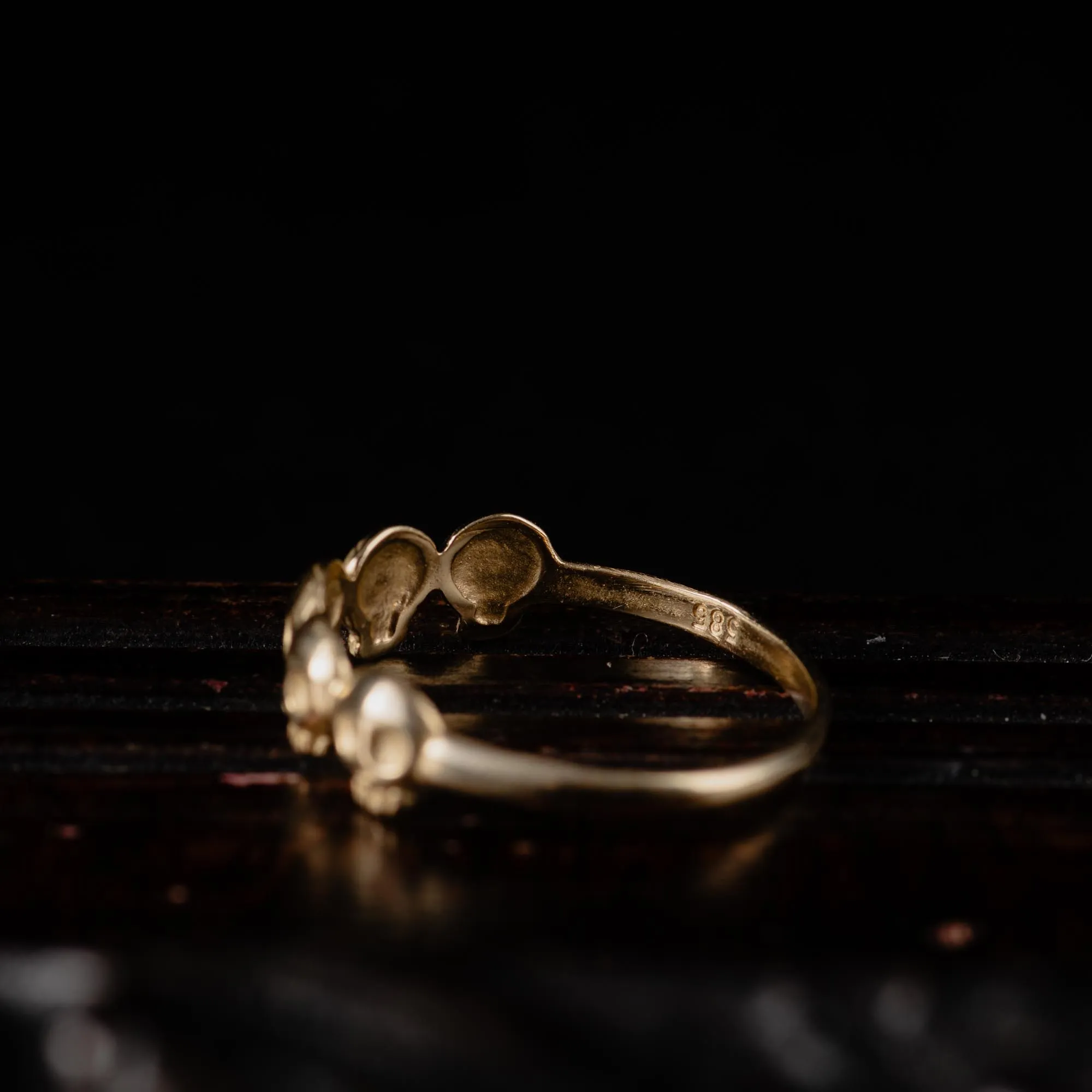 14K Gold Skull Ring, Stackable Memento Mori - Image 4