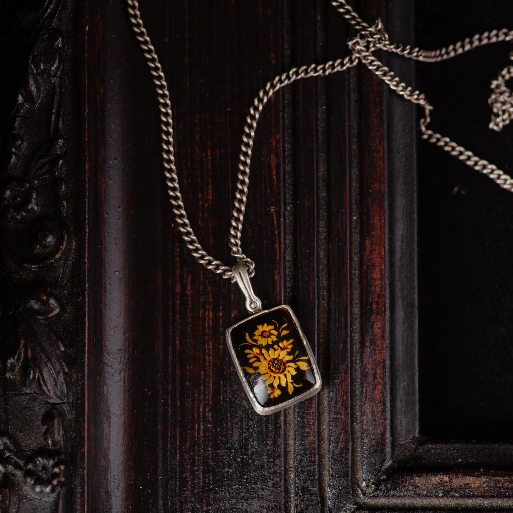 Amber Intaglio Sunflower Necklace - Image 3