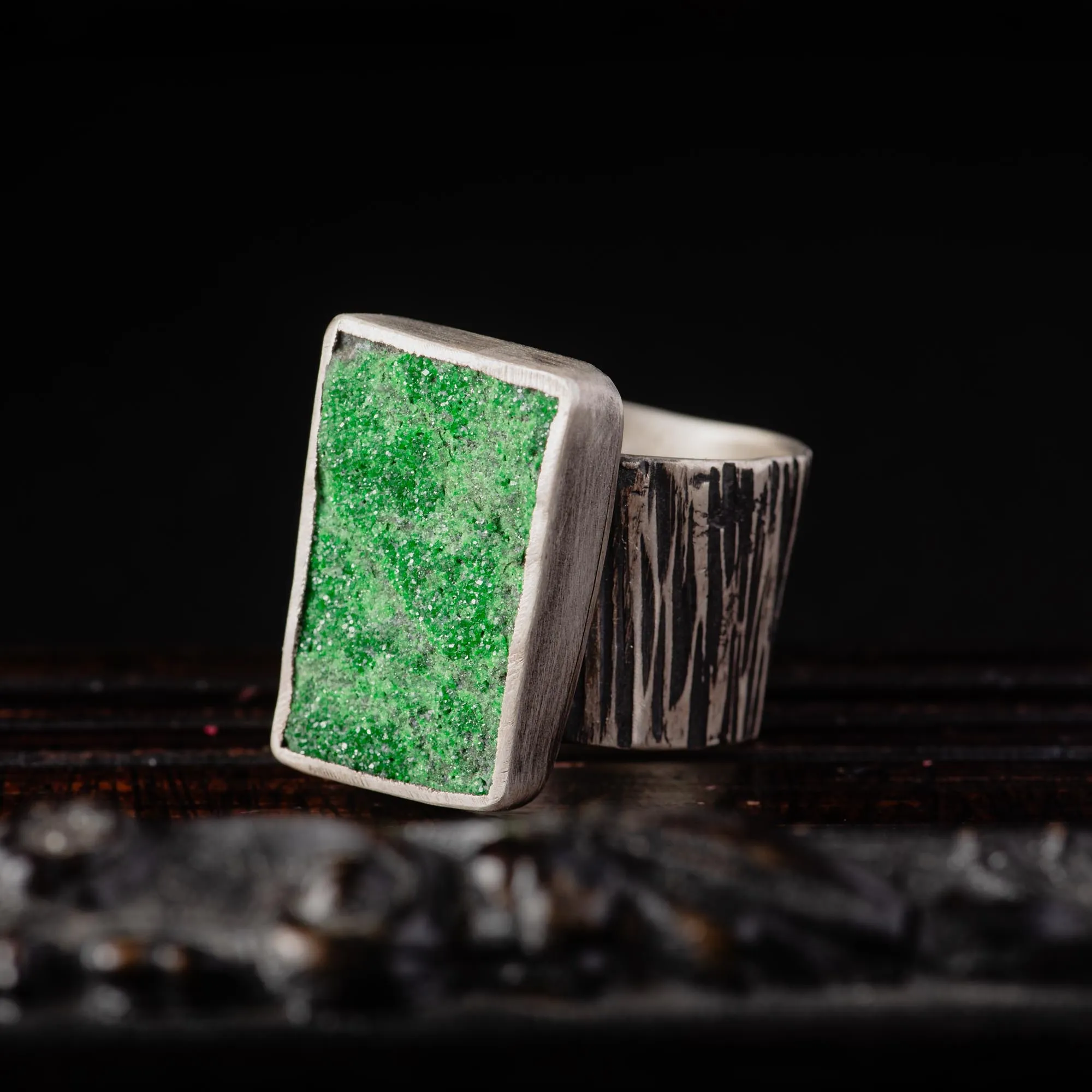 Raw Uvarovite Sterling Silver Ring - Image 3