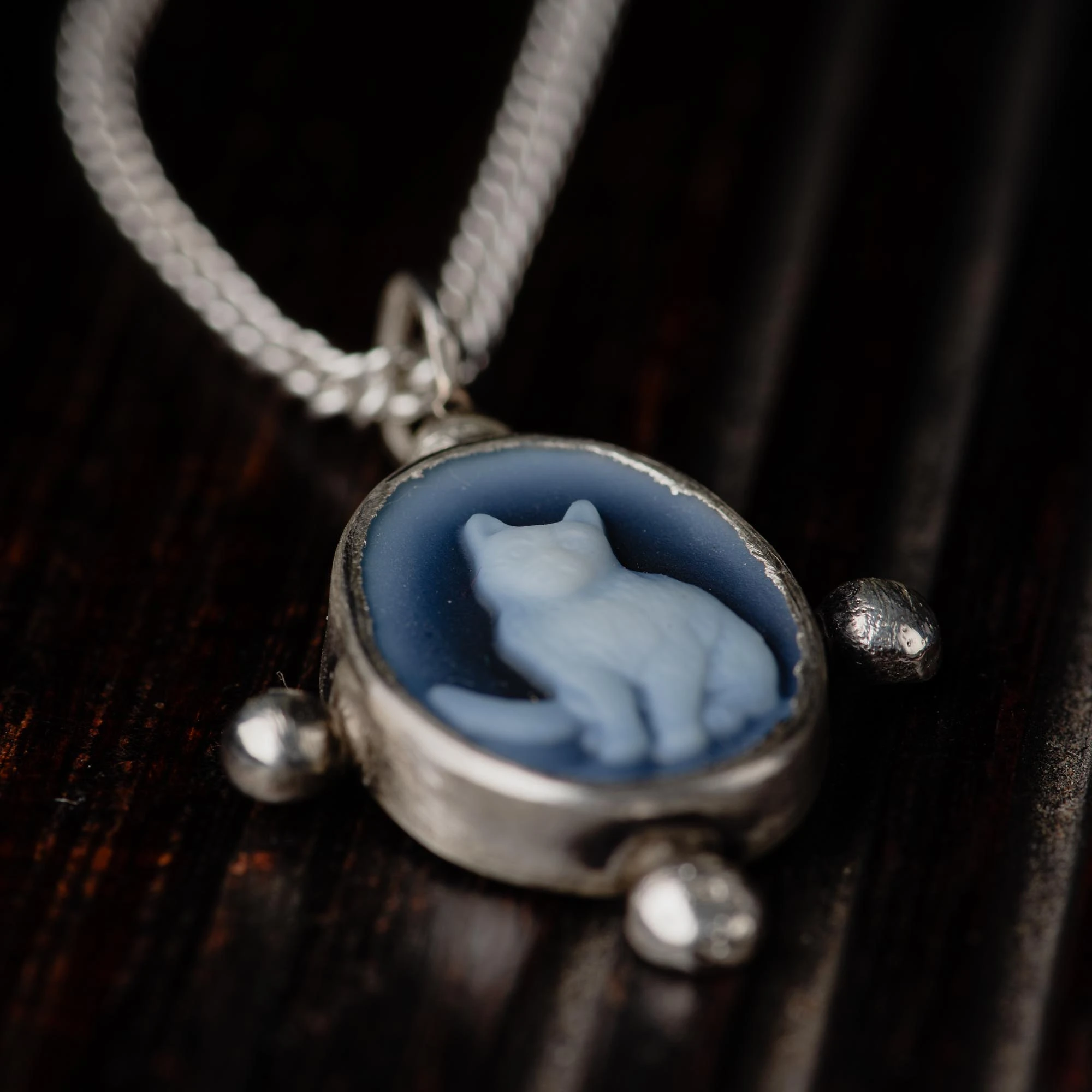 Sterling Silver Cat Cameo Necklace - Image 3