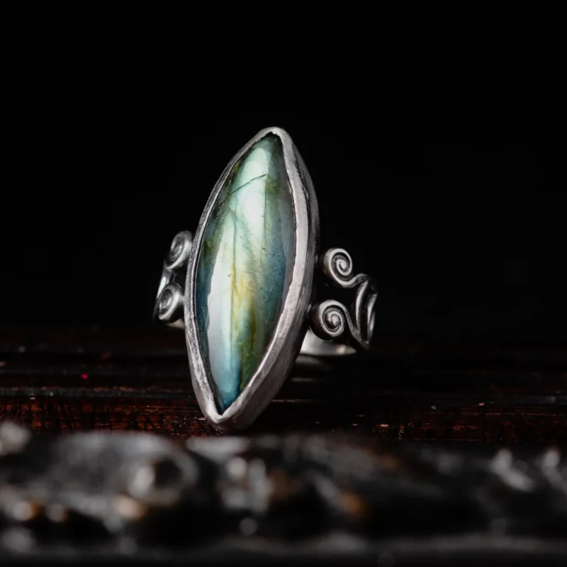 Sterling Silver Green Labradorite Ring